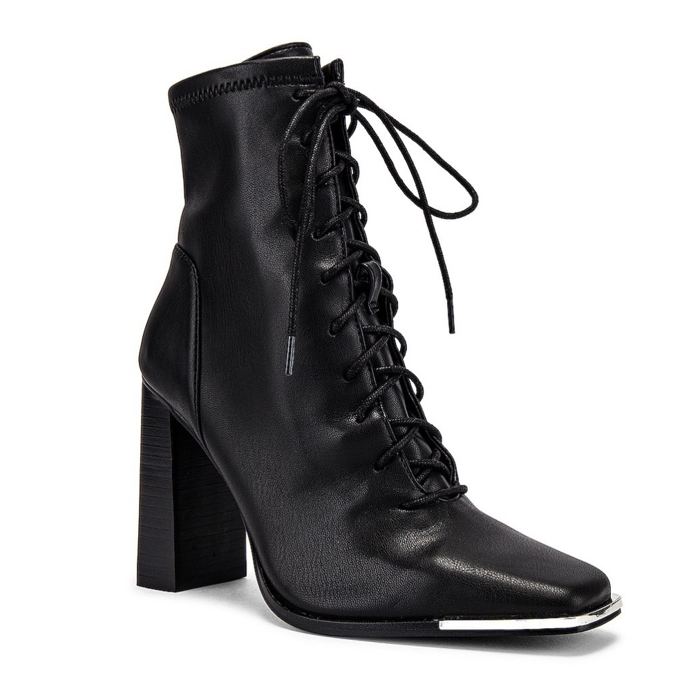 High heel bootie